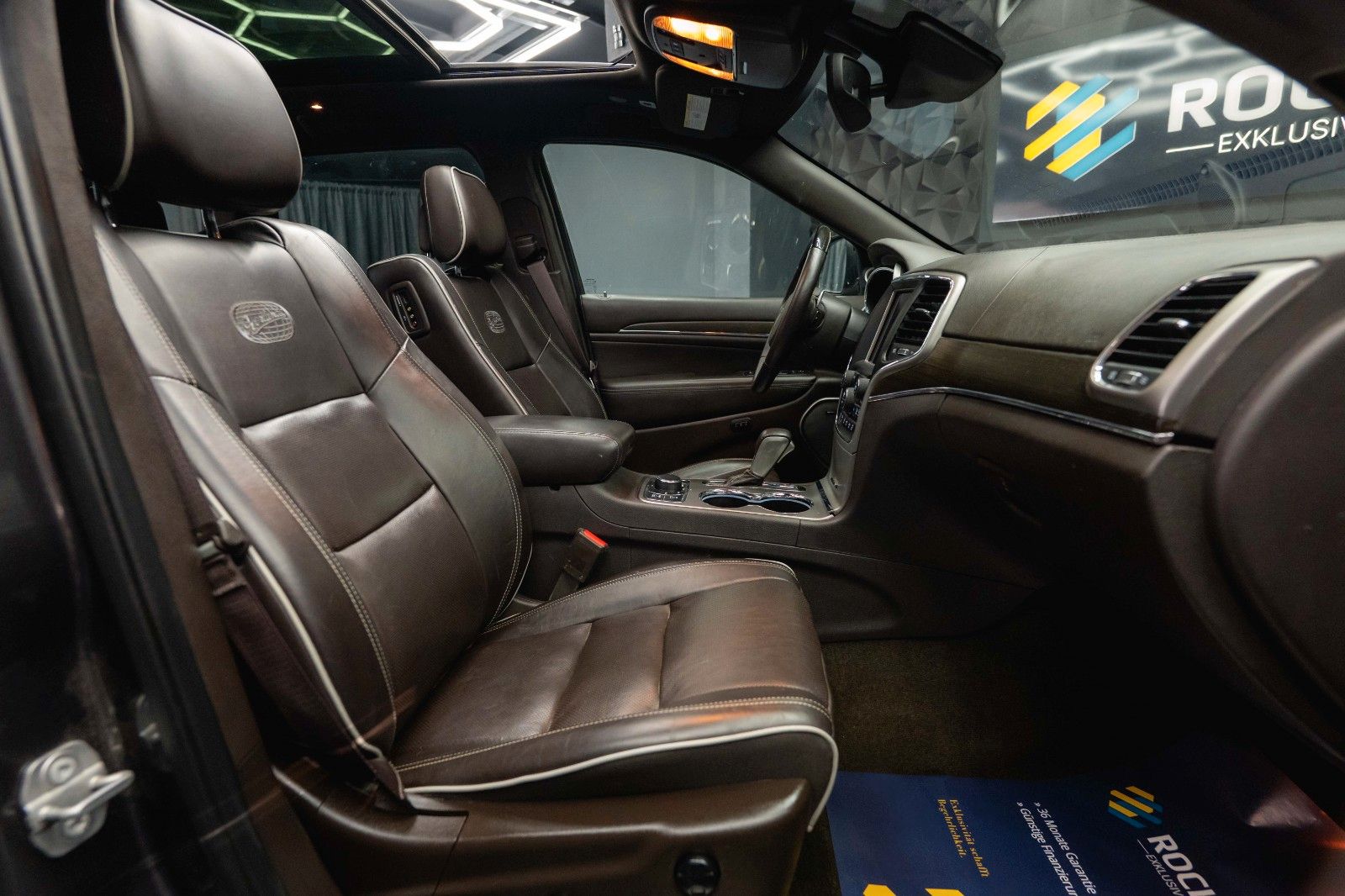 Fahrzeugabbildung Jeep Grand Cherokee 5.7 V8 SRT OVERLAND *Pano*ACC*19%