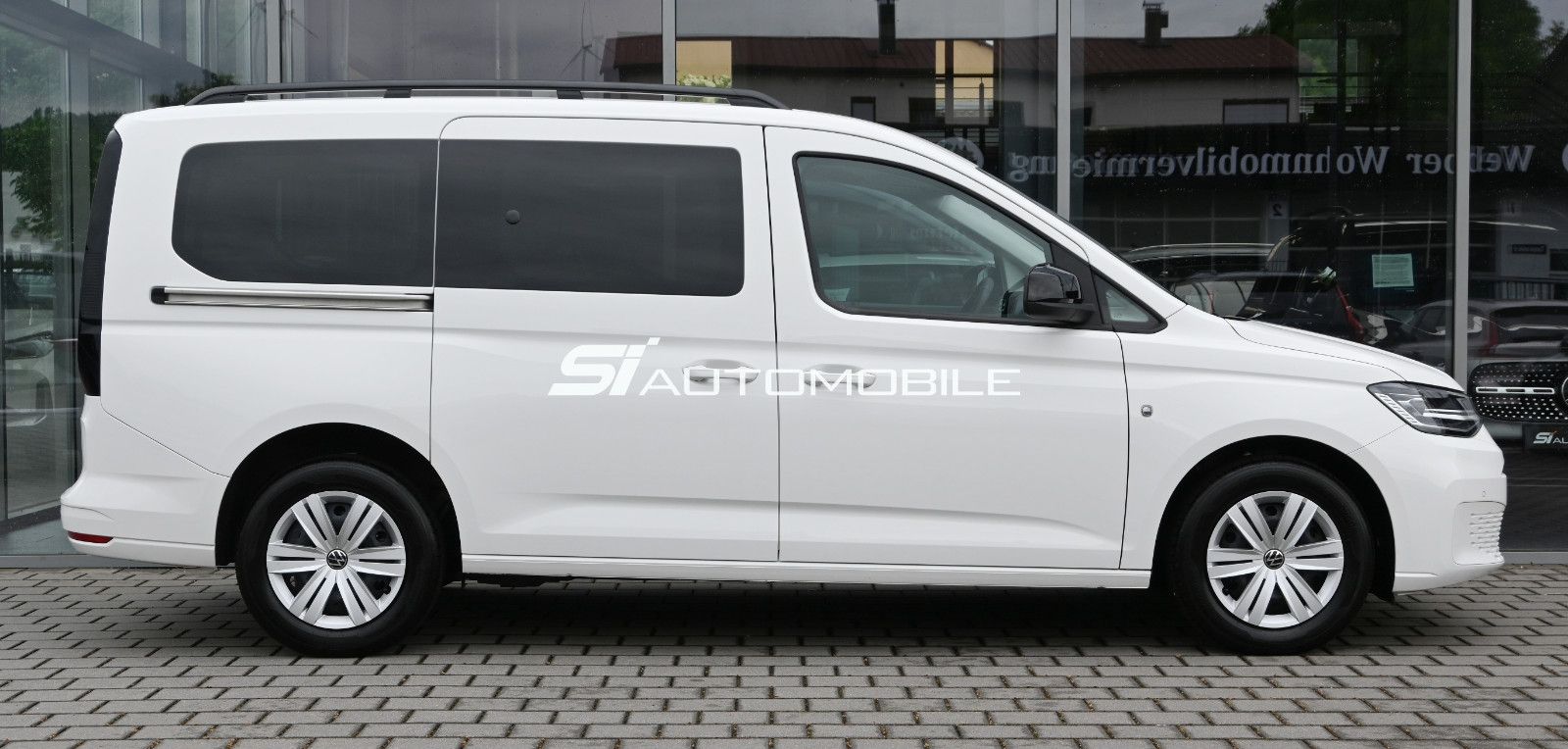Fahrzeugabbildung Volkswagen Caddy Maxi 2.0 TDI DSG °ACC°AHK°LED°KAMERA°8FACH