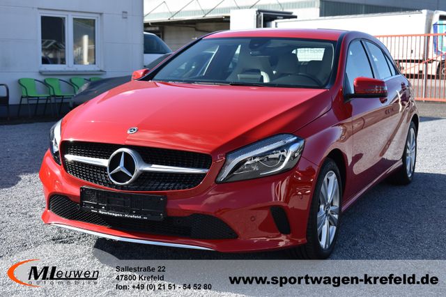 Mercedes-Benz A 220 4Matic 7G-TRONIC Urban *NAVI*17" ALU*PDC*