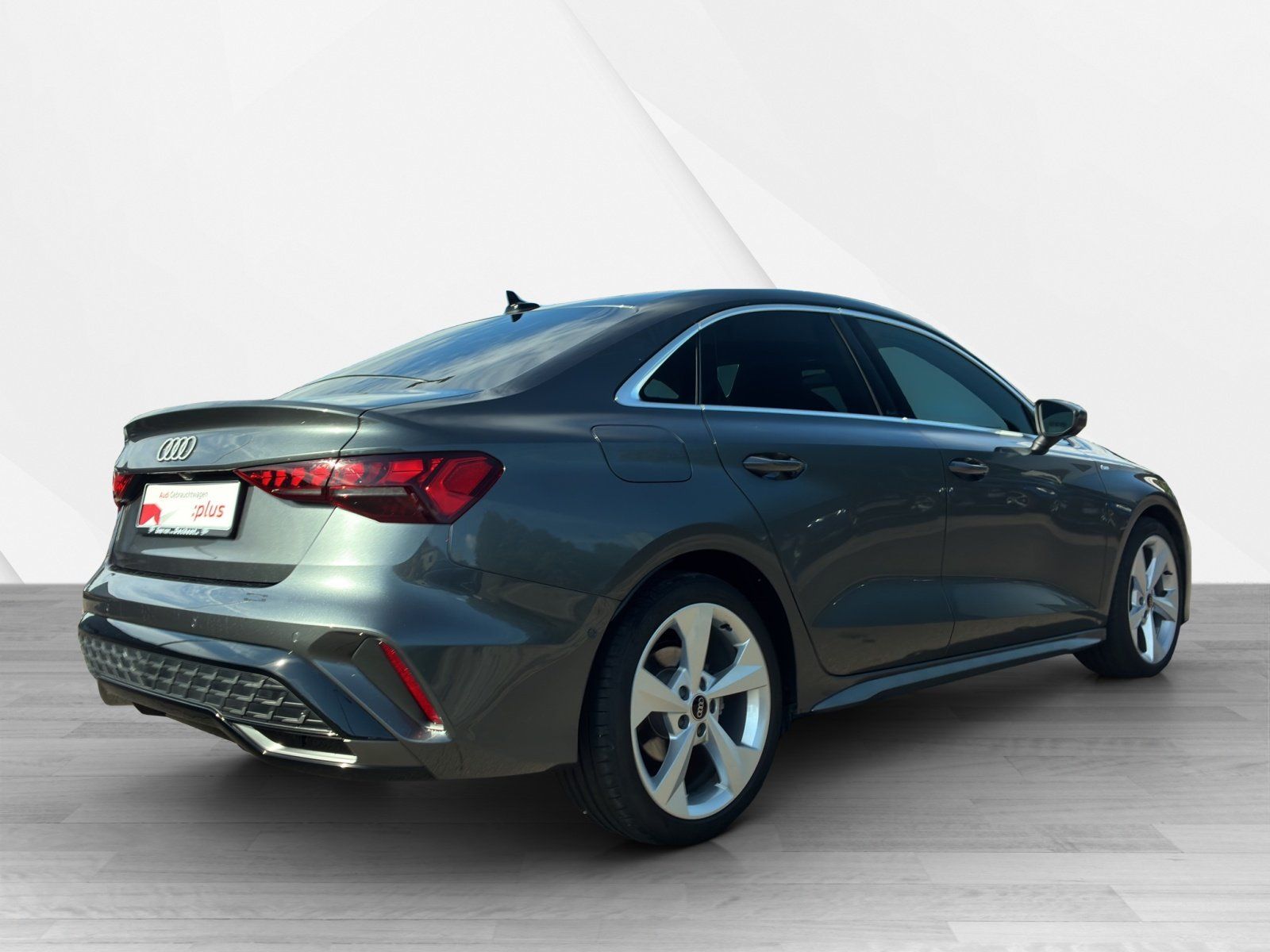 Fahrzeugabbildung Audi A3 Limousine 1.5 TFSI S-Line AHK,Kamera,LED,PDC