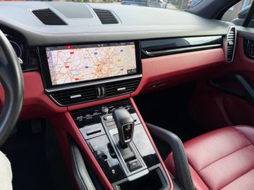 Porsche Cayenne - 10