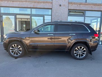 Jeep Grand Cherokee - 9
