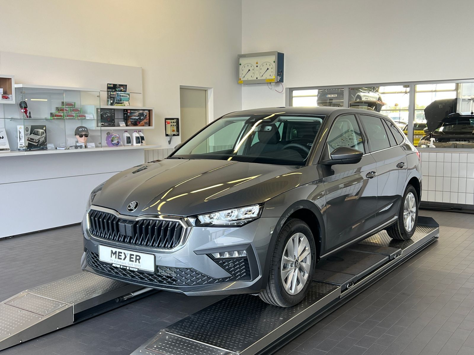 Fahrzeugabbildung SKODA Scala Selection 1.0 TSI DSG *AHK, LED, ACC, Kame