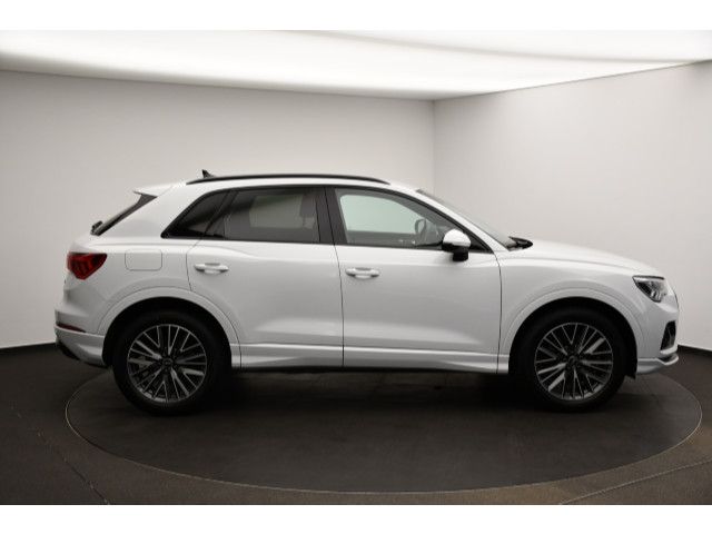 Audi Q3 40 TFSI quattro S-tronic advanced ACC/Einpark foto 17