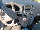 Mitsubishi Siebensitziges Familienauto - Mitsubishi Grandis von privat