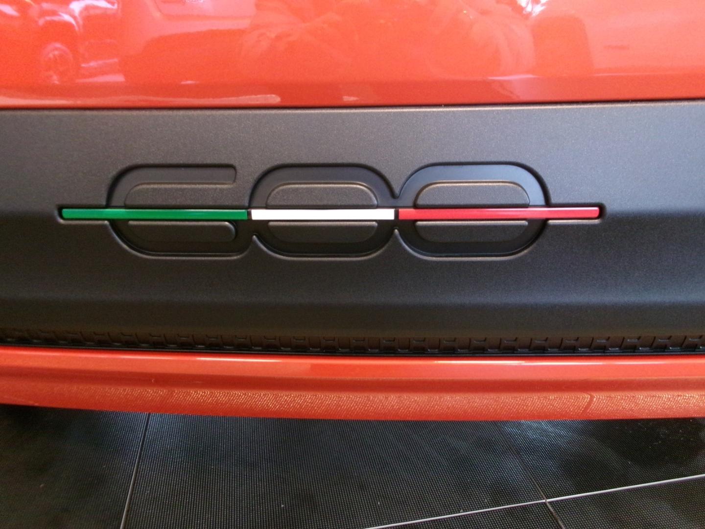 Fiat 600e La Prima Navi Leder LED ACC El. Heckklappe 
