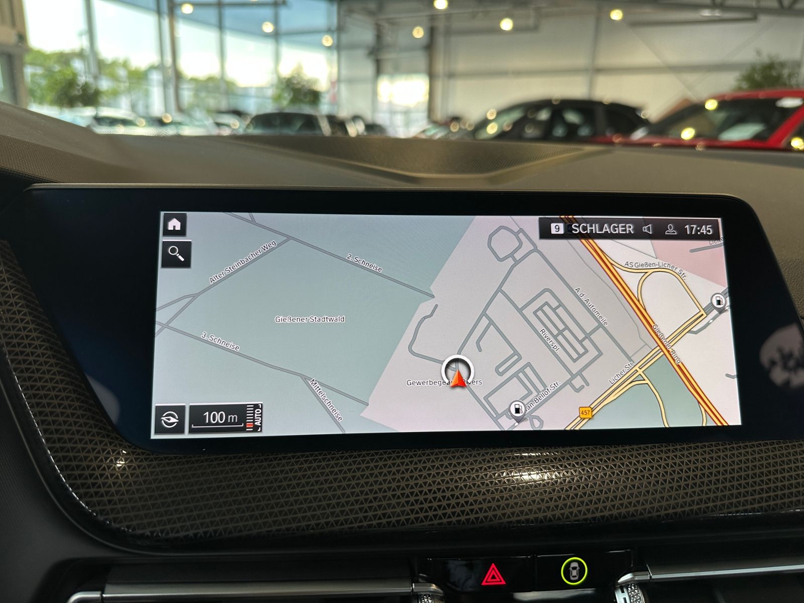 Fahrzeugabbildung BMW 218i Gran Coupe Advantage AHK LED ACC NAVI
