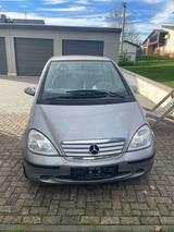 Mercedes-Benz Mercedes Benz A160 - gebrauchte Mercedes-Benz A 160 aus dem Jahr 2000