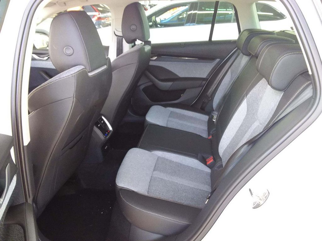 Skoda Octavia - Bild 4