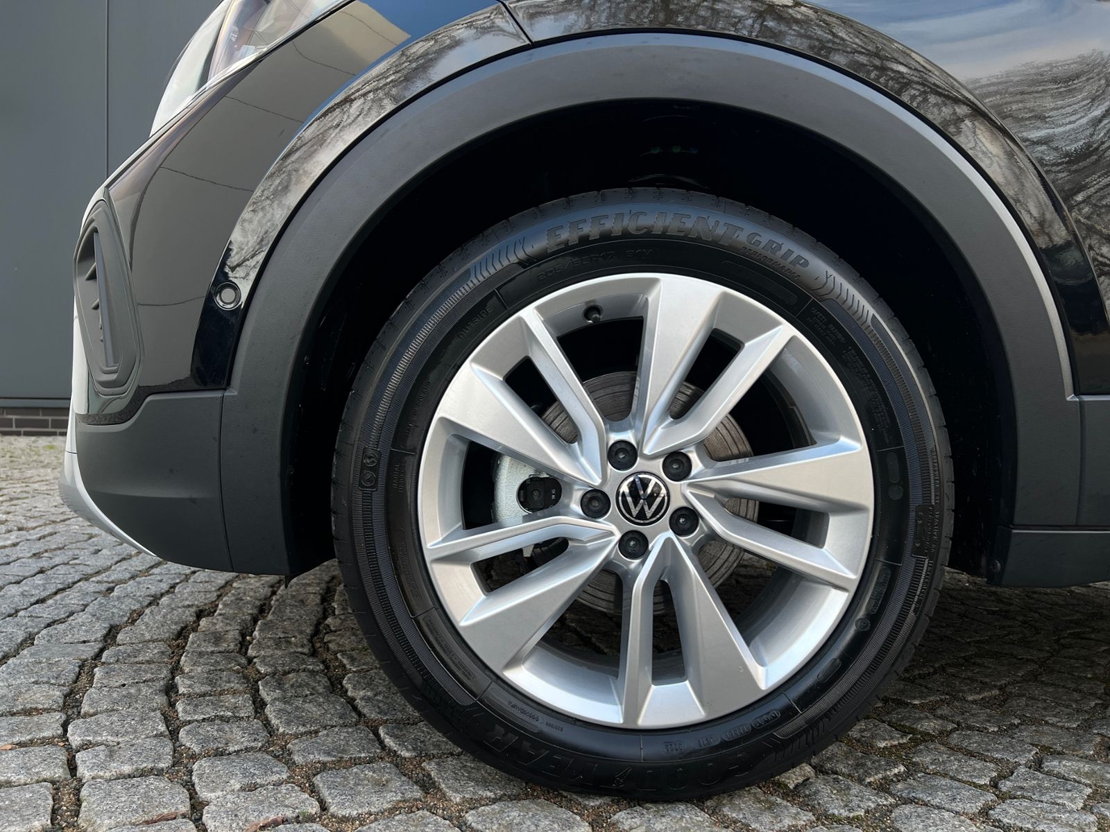 Fahrzeugabbildung Volkswagen T-Cross Life 1.0 TSI DSG *LED, ACC, Klima, Ready