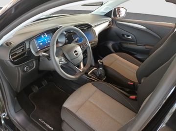 Fotografie des Opel Corsa F Kamera LED Sitzheizung Allwetterreifen