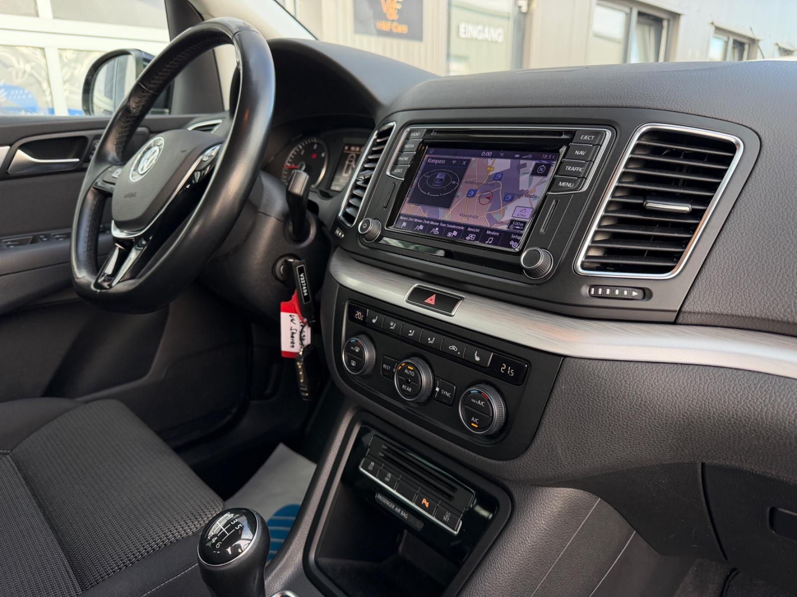 Volkswagen Sharan Comfortline|Navi|7Sitze|AHK|Alu|