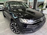 Volkswagen Touareg 3.0 TDI V6*AUT*BI-XN*NAV*ACC*LANE*STD-HZ - Volkswagen Touareg aus 2012: TDI