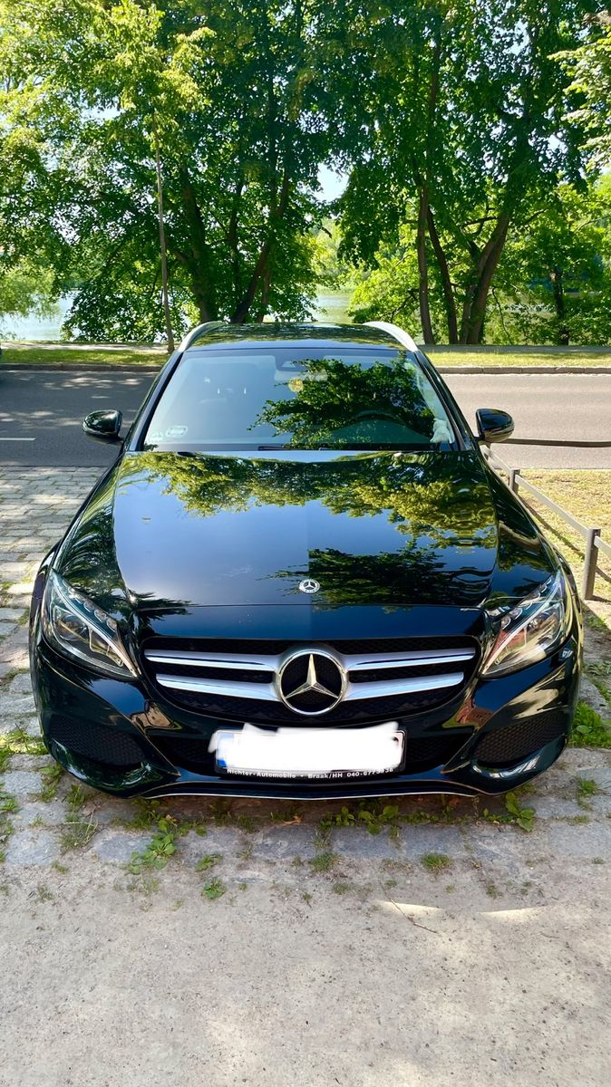 MERCEDES-BENZ C 180 T - Bj 2017, Standheizung, AHK, schwarz 