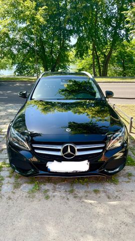 MERCEDES-BENZ C 180 T - Bj 2017, Standheizung, AHK, schwarz 