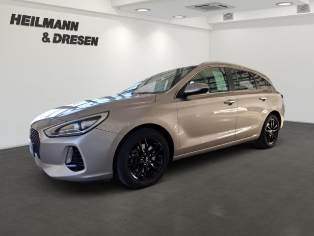 Hyundai i30 Kombi Premium 1,4 Automatik/Navi/PDC/Lenkrad