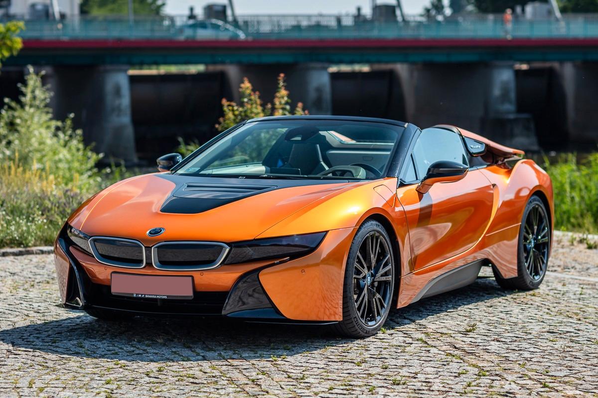 BMW i8 Roadster Basis