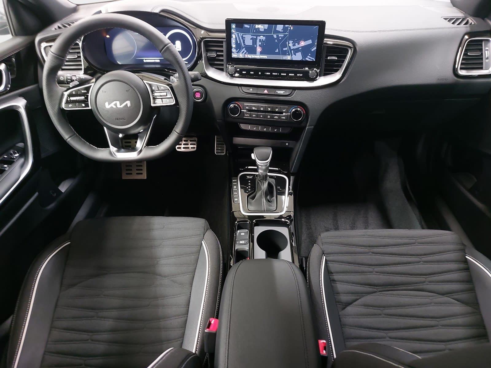 Kia CEED SW 1.5 T-GDI DCT7 GT-LINE TECHNOLOGIE PERFO
