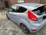 Ford Fiesta 1.4 Champions Edition Styling-Paket 71 kW - Ford Fiesta: Champions Edition