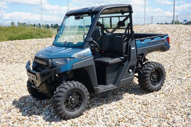 Polaris Ranger  XP1000 EPS / LOF / Half Cab / Blue Slate