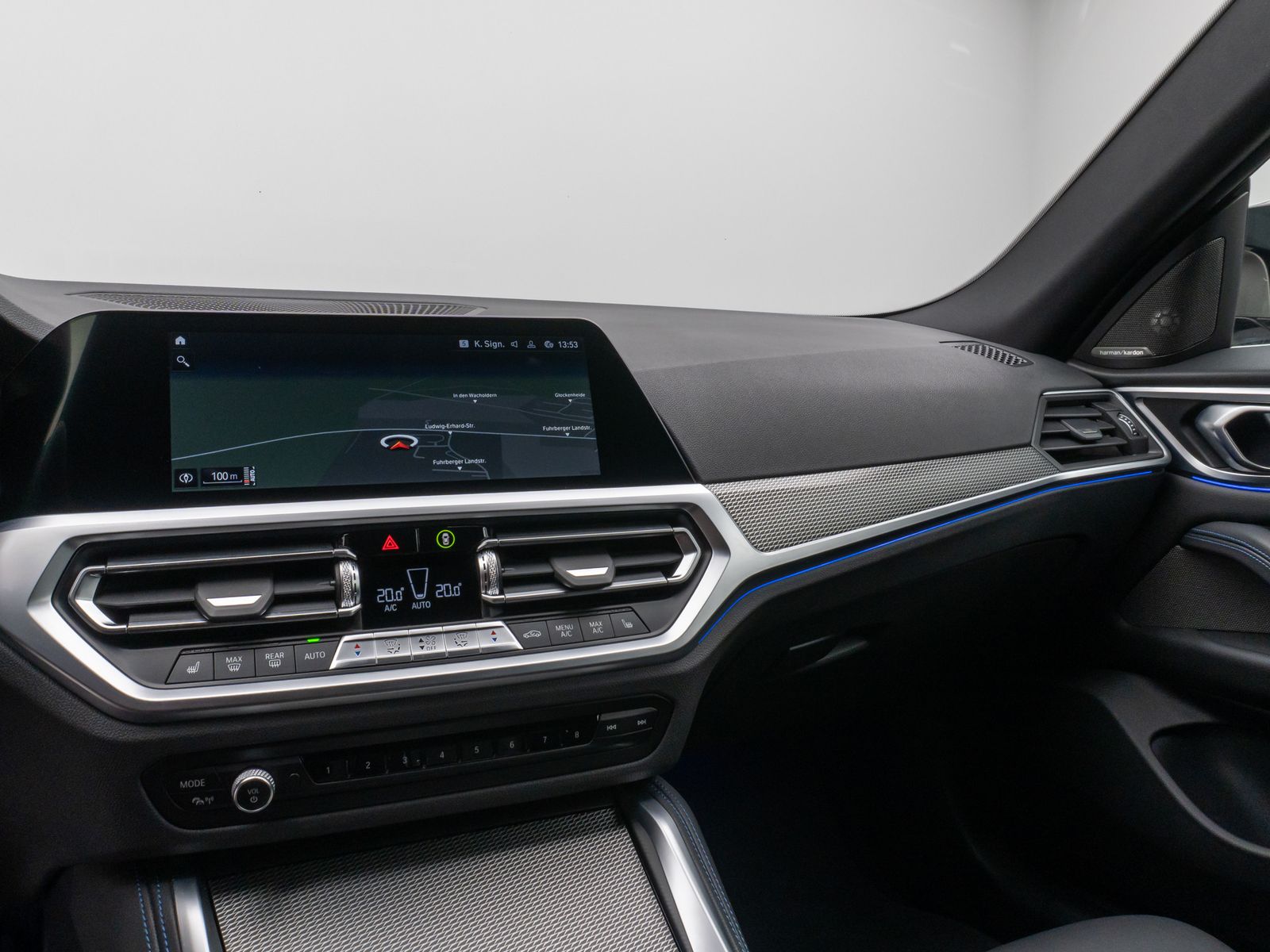 Fahrzeugabbildung BMW M440i xD Gran Coupè Kamera HUD DAB H/K ACC Alarm