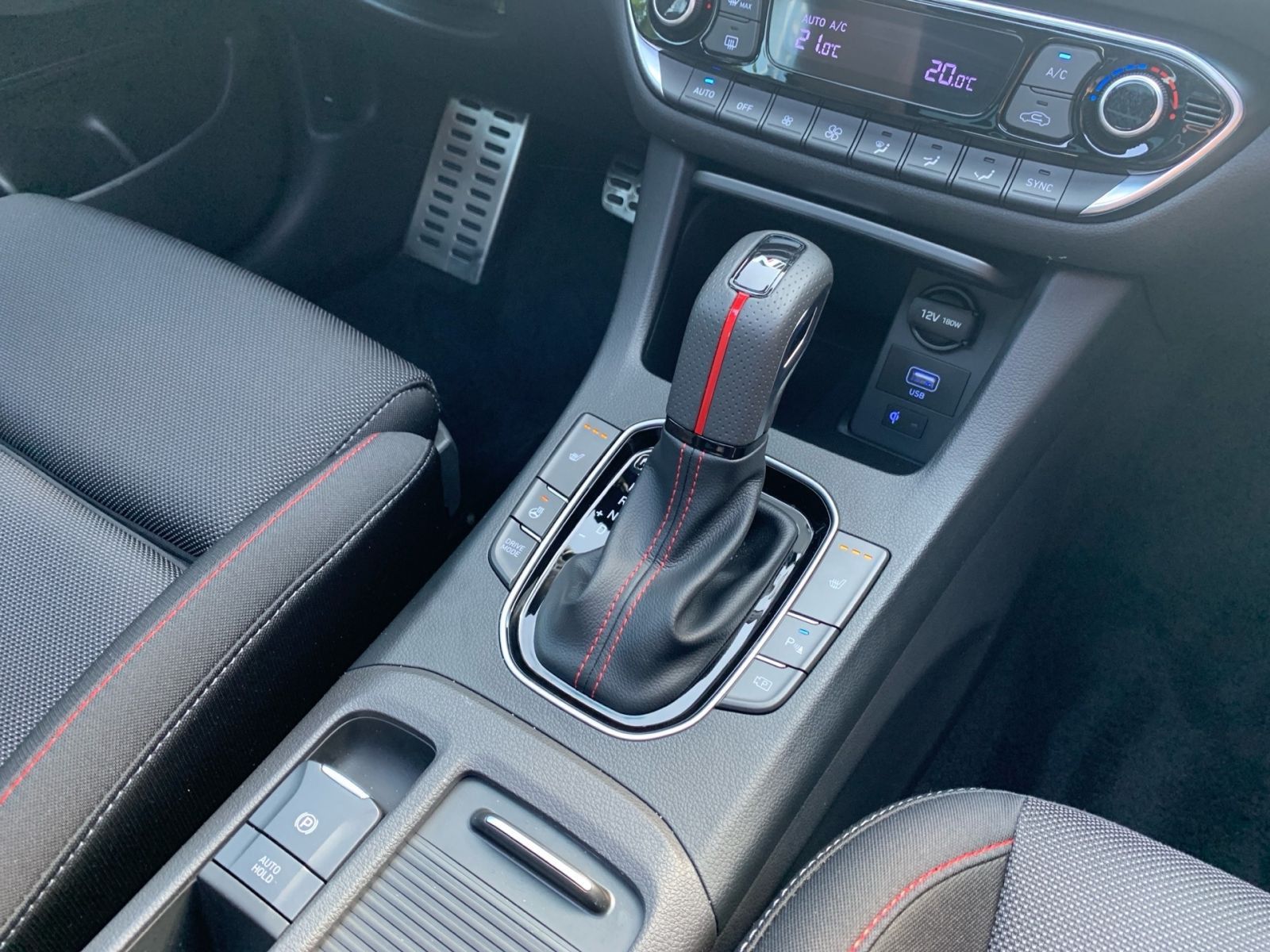 Fahrzeugabbildung Hyundai i30 1.0 T-GDI 7-DCT N-Line Mild-Hybrid Assi PanD