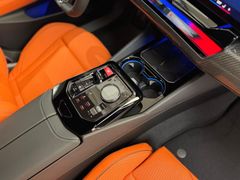 M5 2025 GREY CERAMIC BRAKE CARBON PANORAMIC