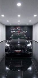 Audi Q8 - 1
