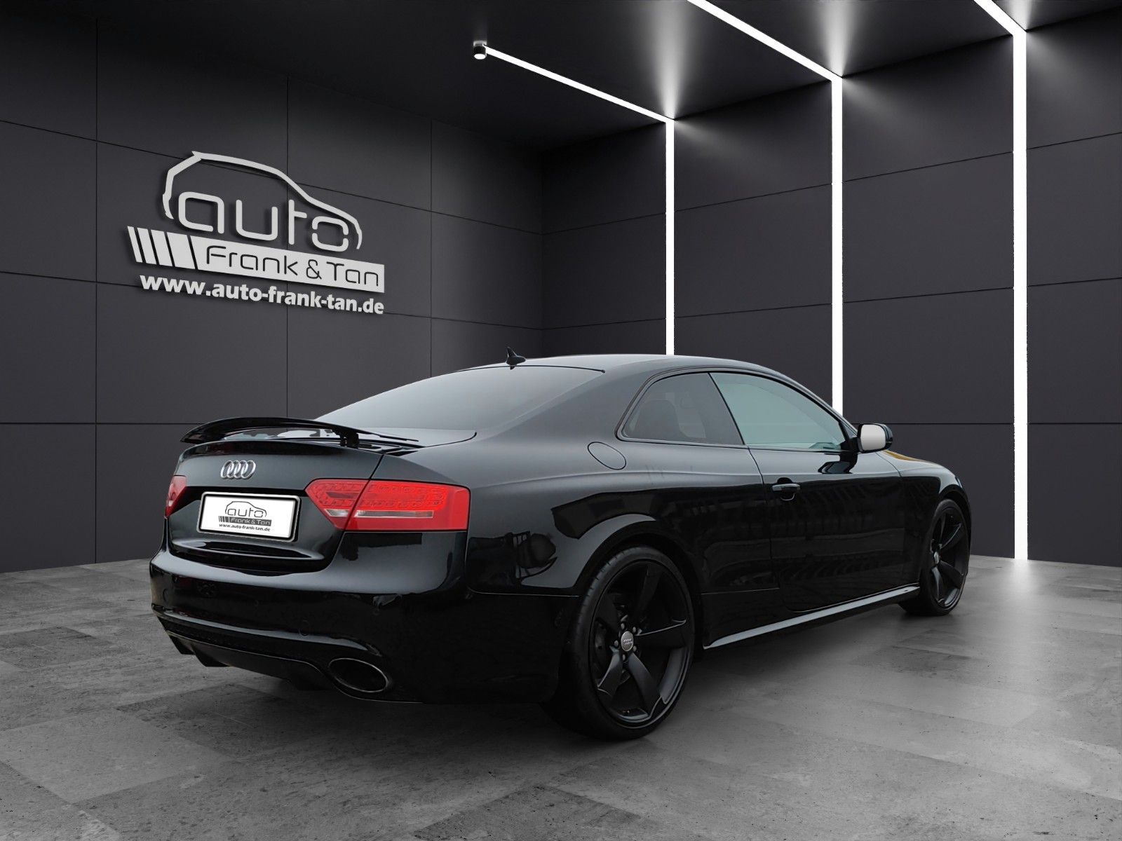 Fahrzeugabbildung Audi RS5 quattro*Navi*Xenon*Kamera*SitzHZ*