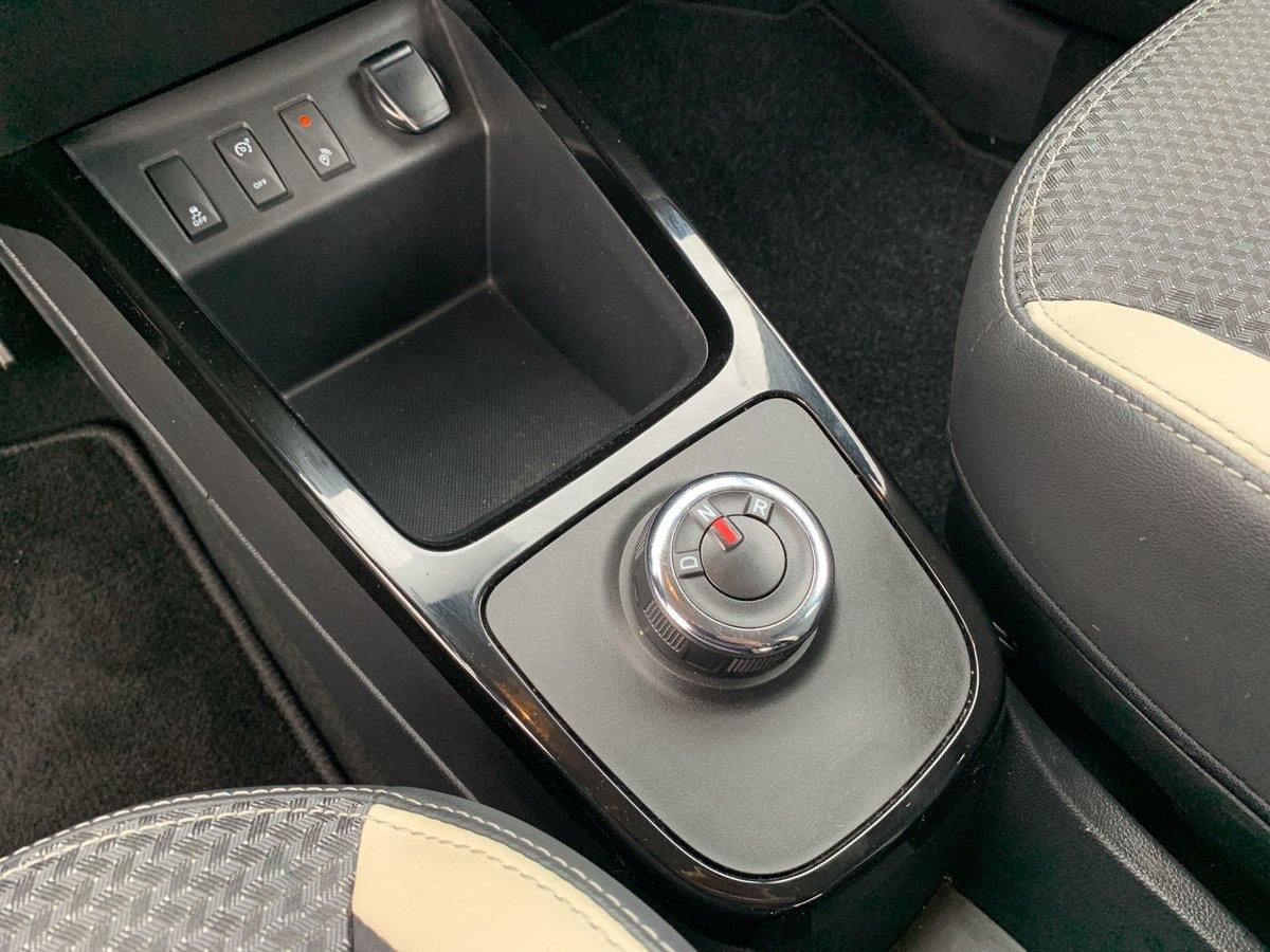 Dacia Spring ELECTRIC ESSENTIAL 45 CCS+NAVI+RFK+KLIMA