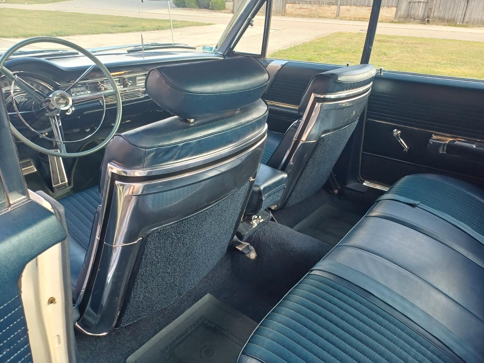 Chrysler 300 Hardtop 4-door