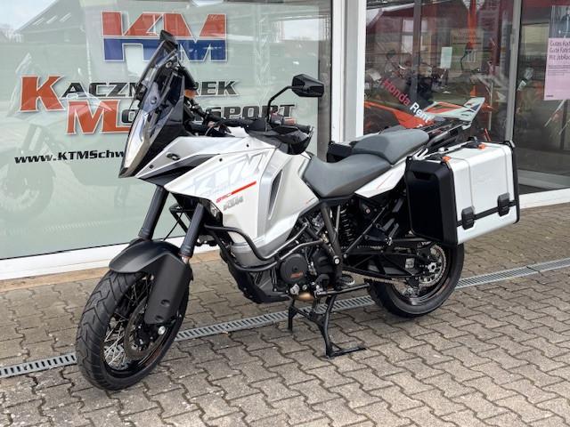 KTM 1290 Super Adventure / Navi