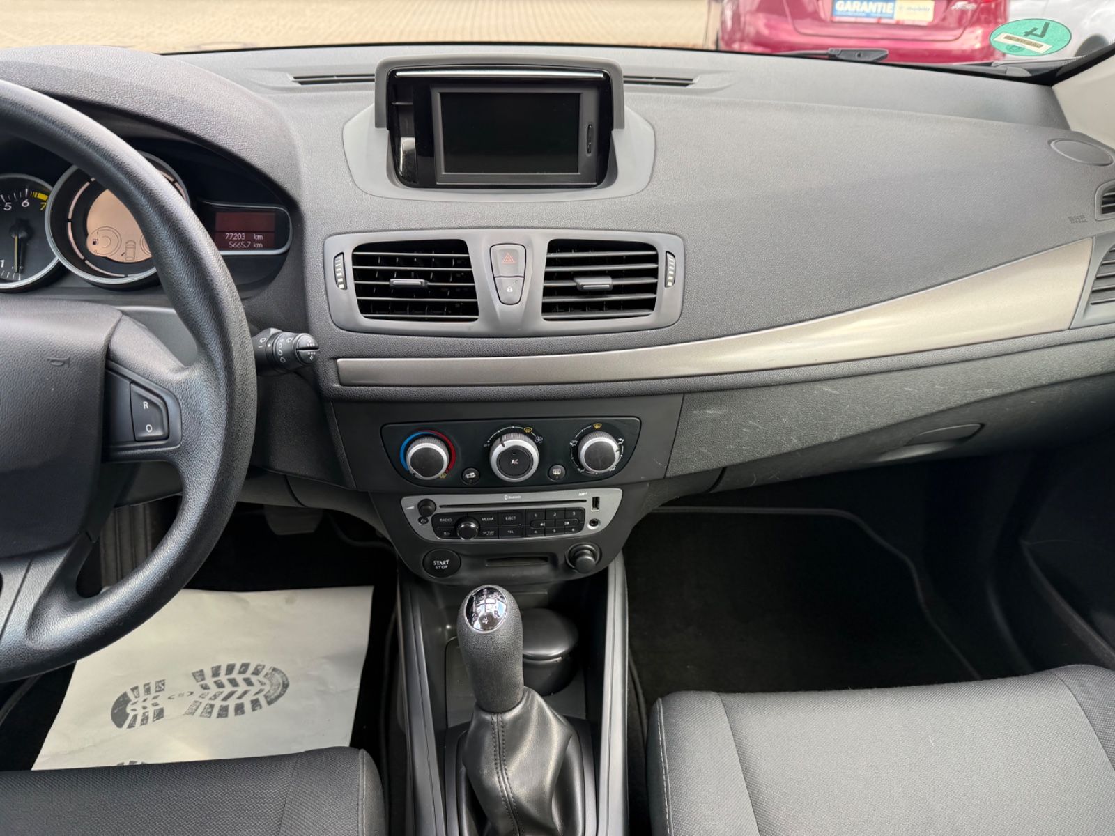Megane III Lim. 5-trg.Tomtom Edition*NUR 76000KM