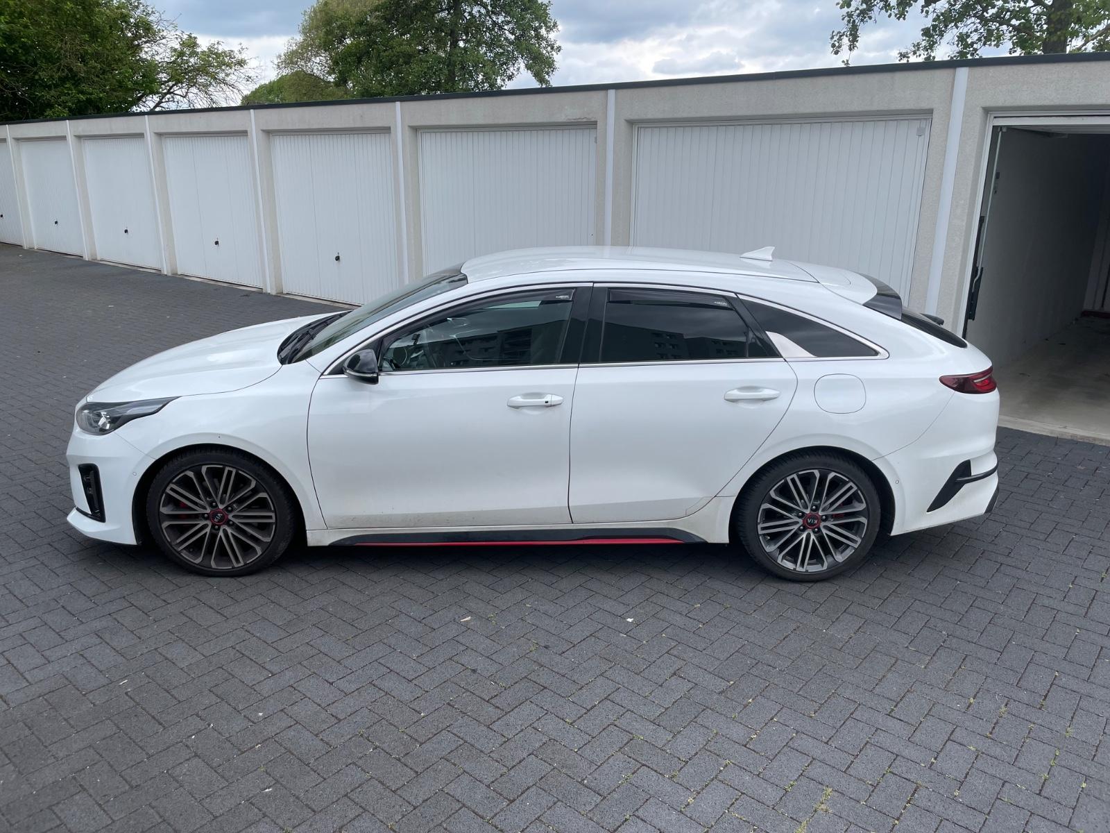 Kia pro_cee'd / ProCeed 1.6 T-GDI GT GT