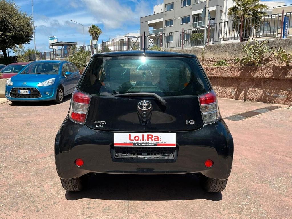 Toyota IQ