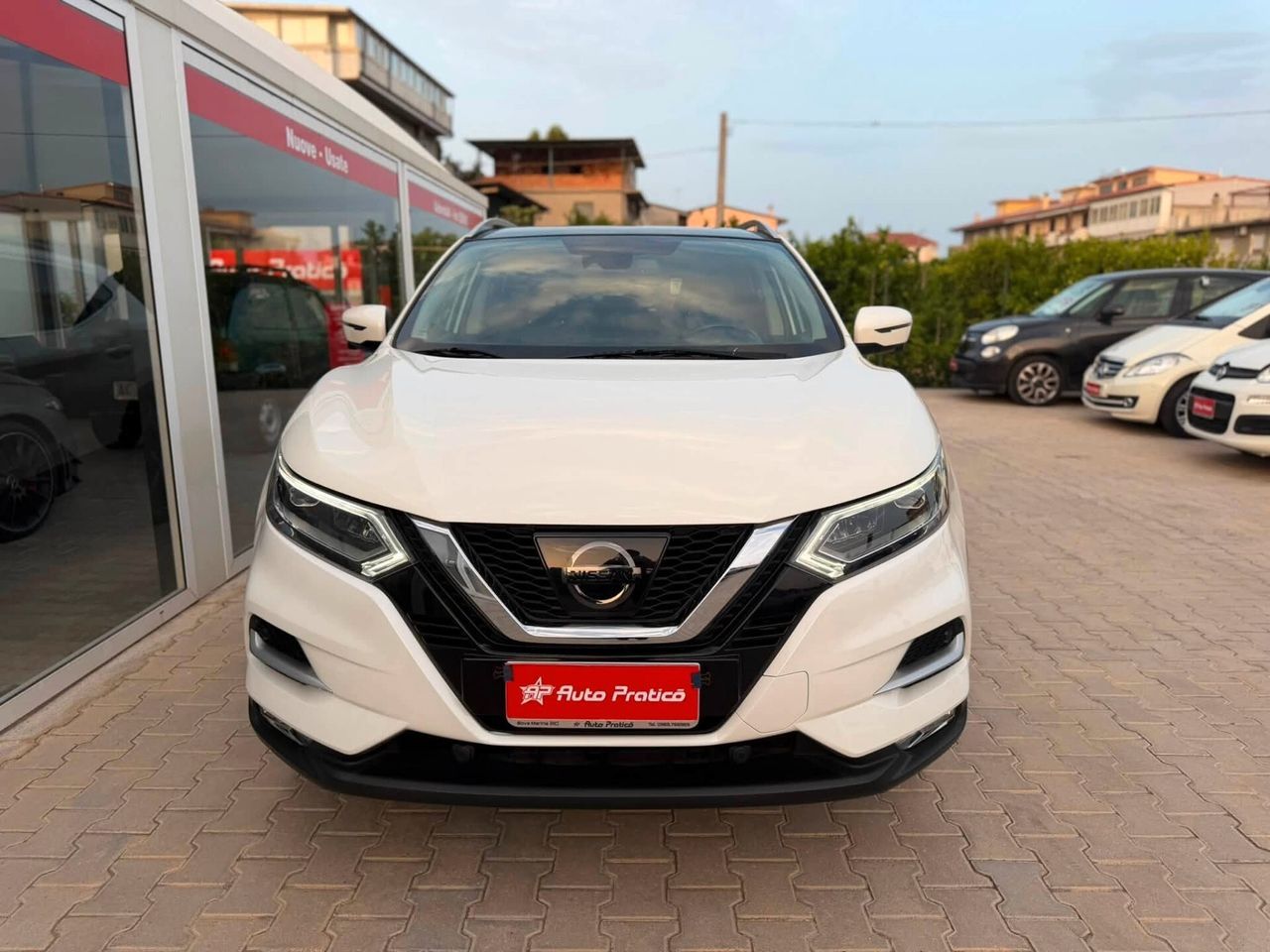 Nissan Qashqai 1.6 130 CV TEKNA FULL OPTIONAL UN imagem 2