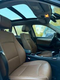 2010 BMW X1 照片 8