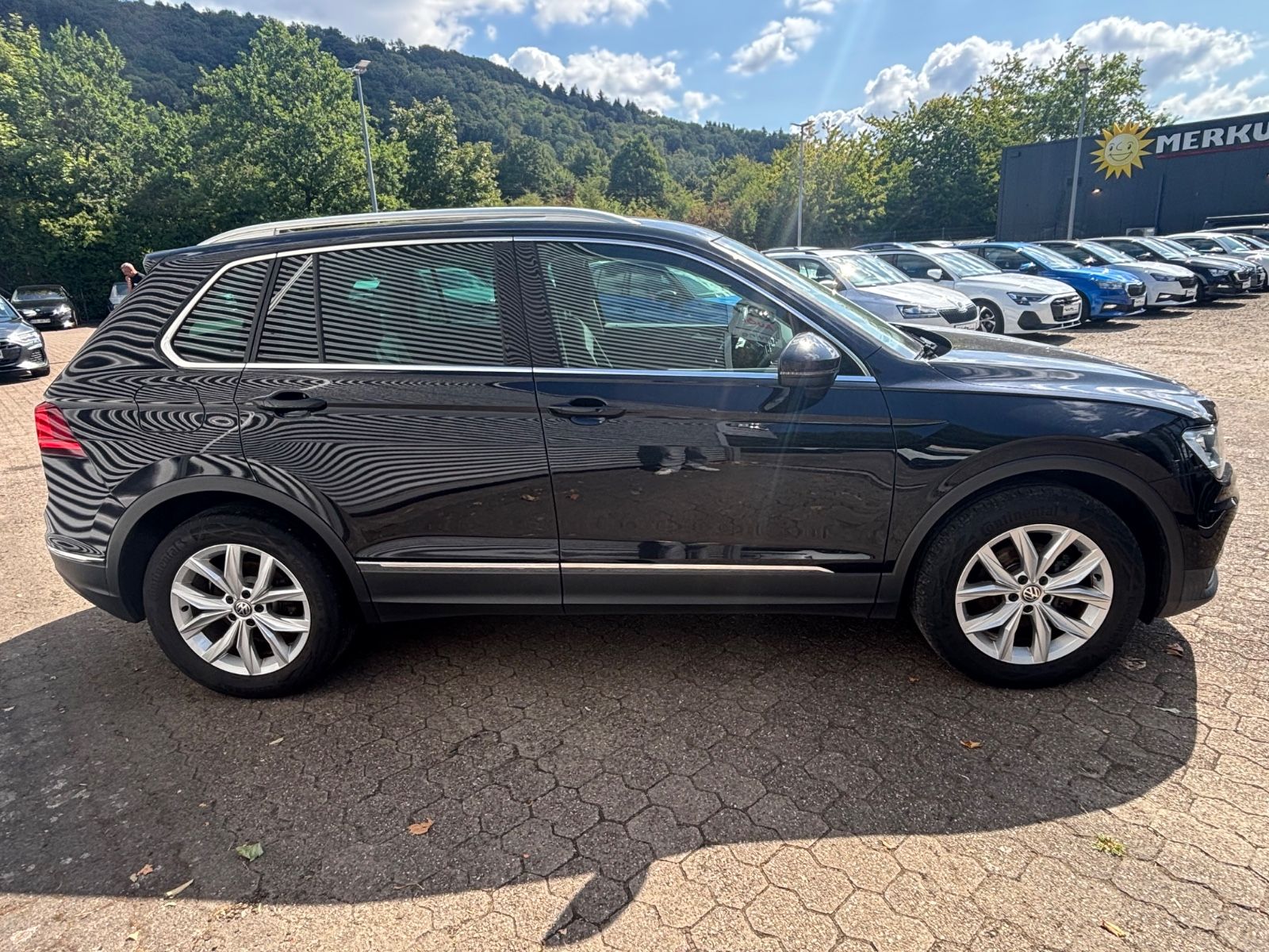 Fahrzeugabbildung Volkswagen Tiguan Highline BMT/Start-Stopp 4Motion