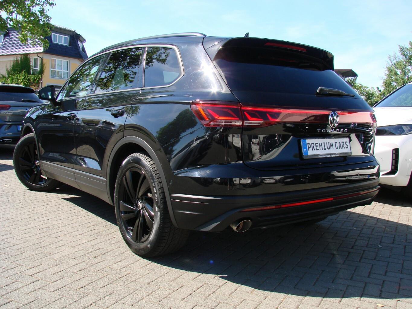 Volkswagen Touareg 3.0TDi Black Style 4M ACC LED AHK Luftfe