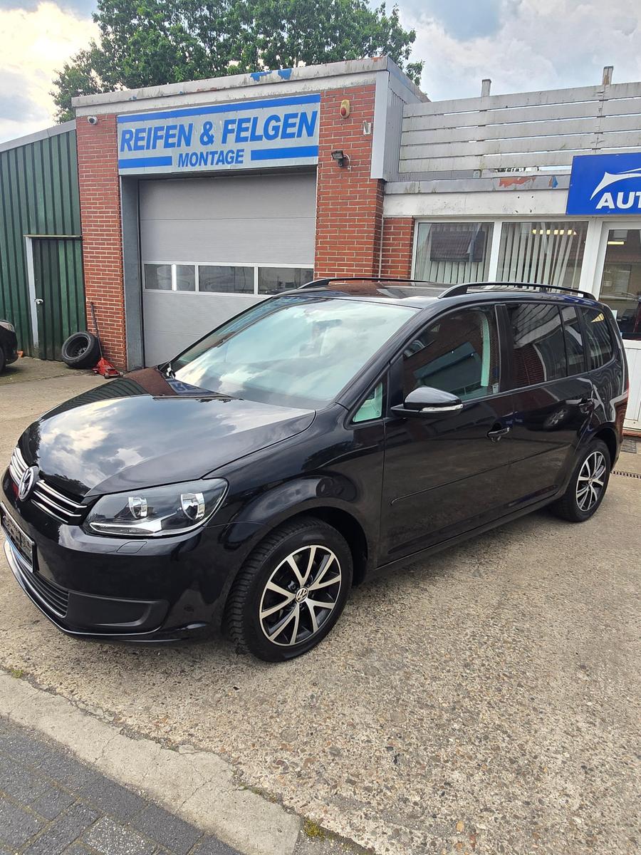 Volkswagen Touran Comfortline 7 Sitzer