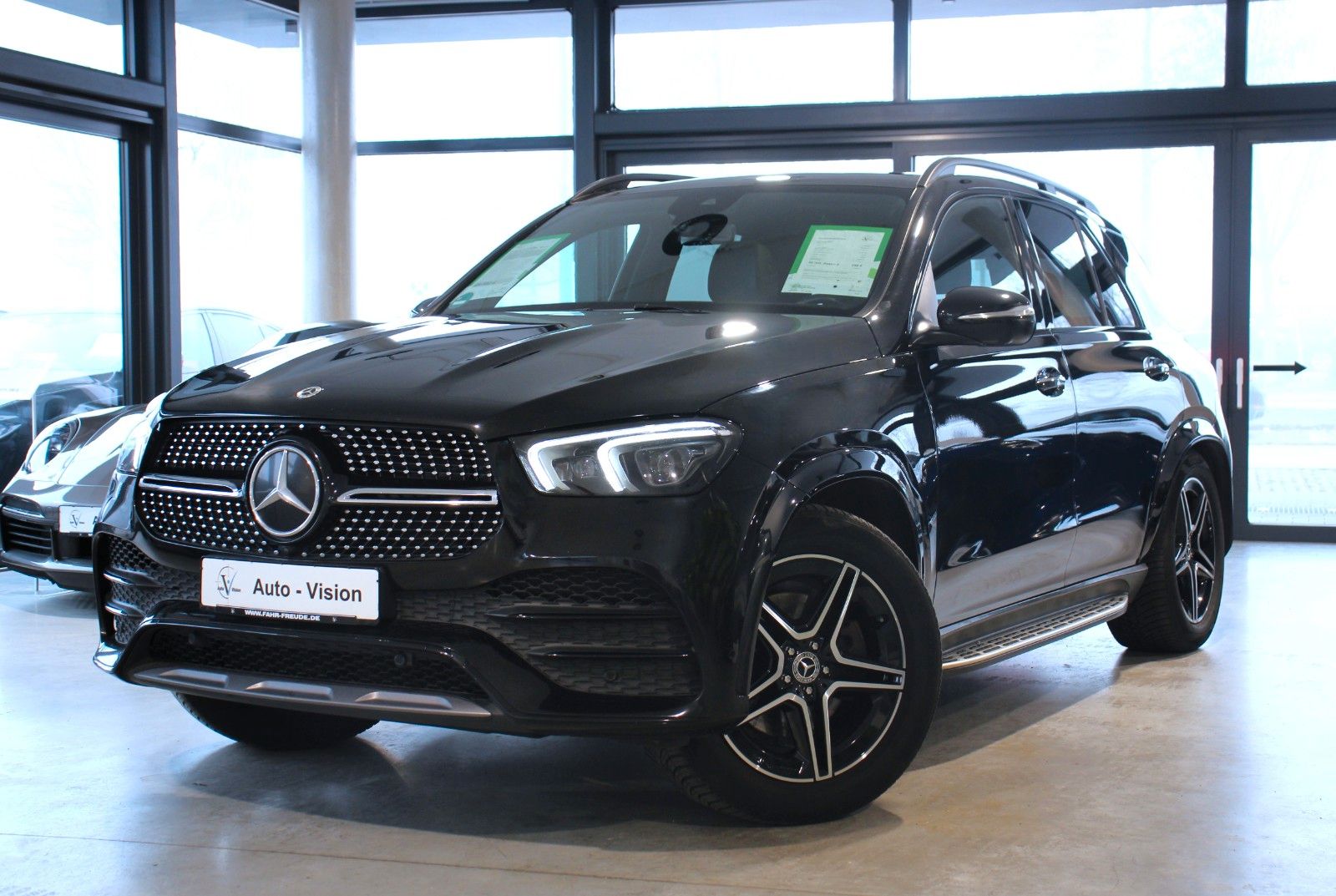 MERCEDES-BENZ GLE 400d 4Matic *AMG Line*Night Paket*AHK*StHz