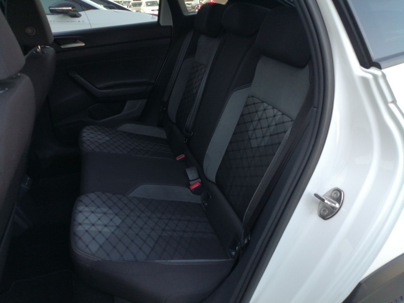 Volkswagen Taigo - Bild 17