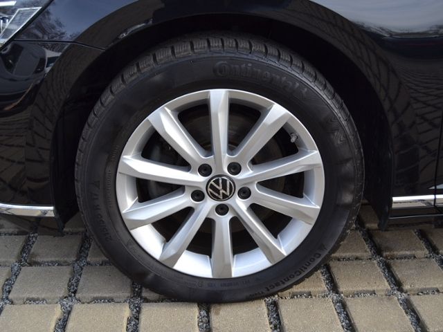 Passat Variant 2.0 TDI DSG Elegance AHK/MATRIX/N