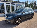 Nissan X-Trail Acenta 4x4/7xSitzer/ - rote Nissan X-Trail
