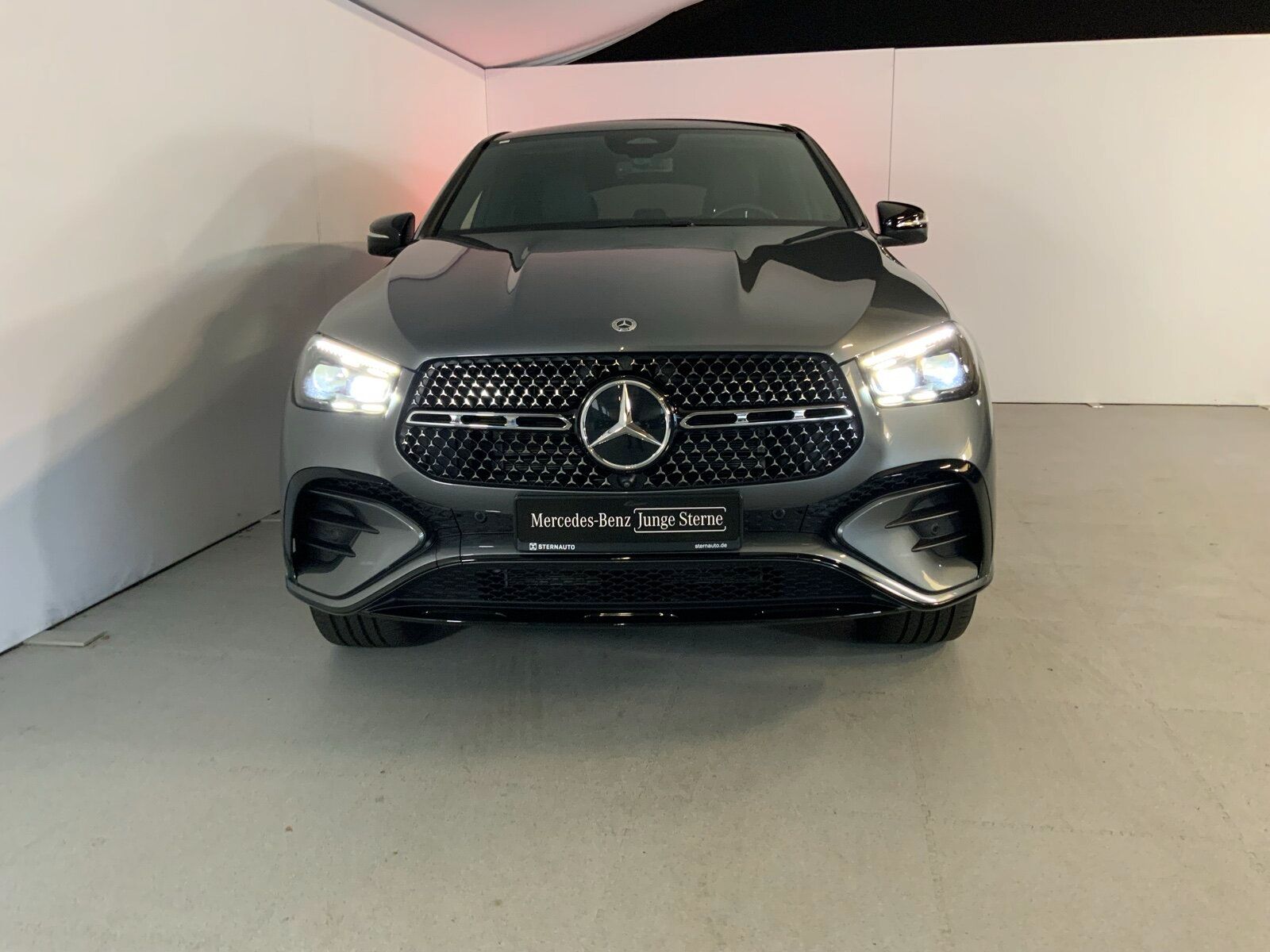 Mercedes-Benz GLE 300 d 4M Coupé AMG Standheiz Pano Airm Night foto 2