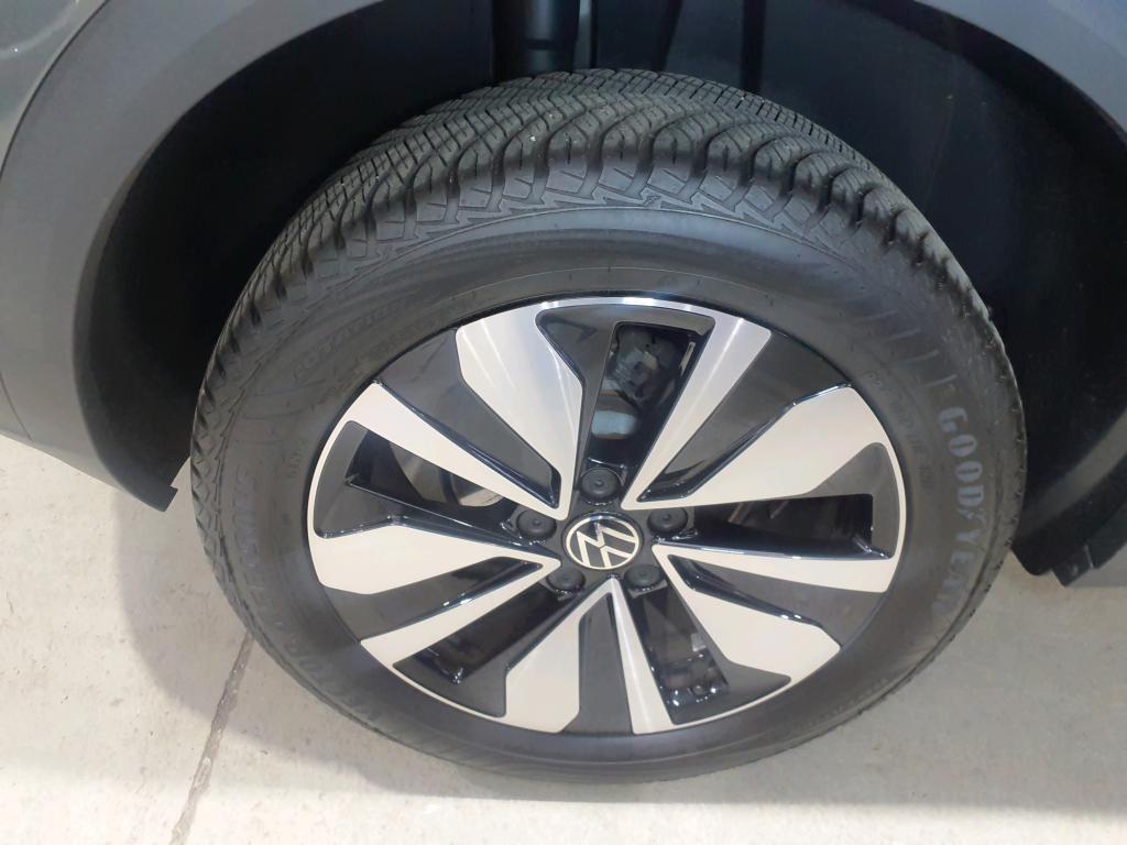 Volkswagen T-Roc Life MOVE 1.0 TSI 81kW 6-Gang 4 Türen, миниатюра 17