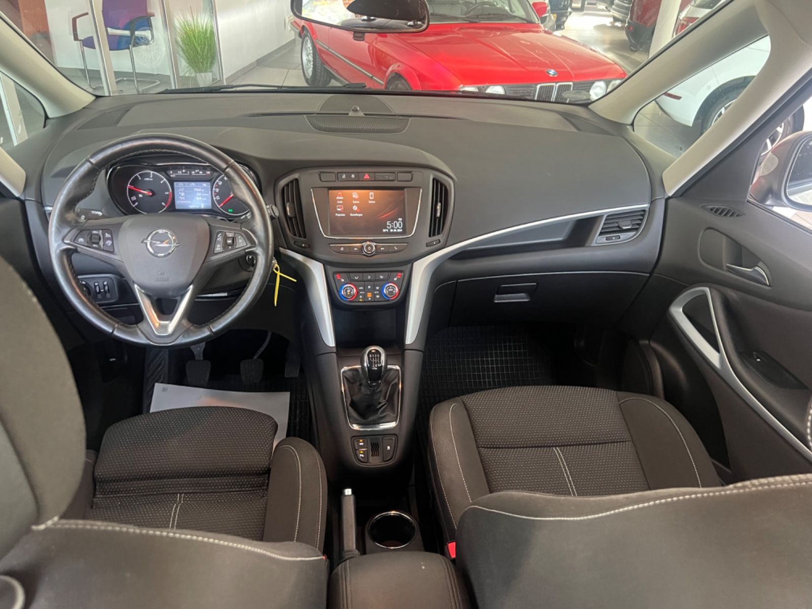 Fahrzeugabbildung Opel Zafira C Edition* Standheizung