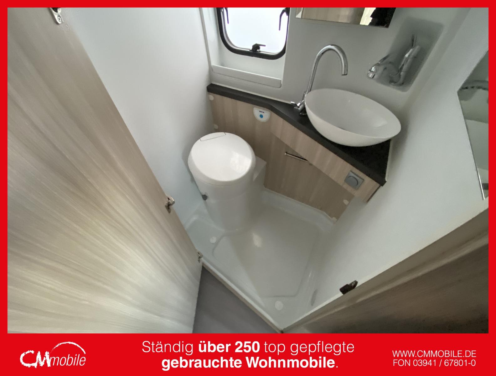 Adria Twin 600 SP Axess - Festbett - viele Extras -