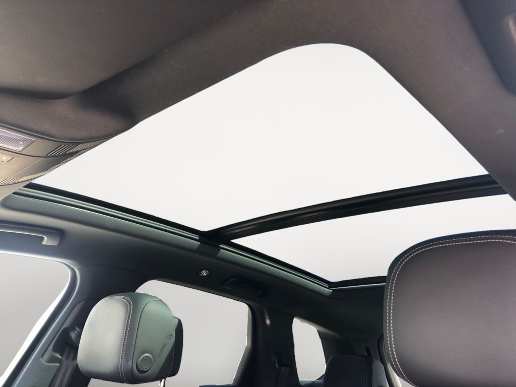 Fahrzeugabbildung Volkswagen Touareg 3.0 V6 e-Hybrid 4Motion Aut. R Pano Luft