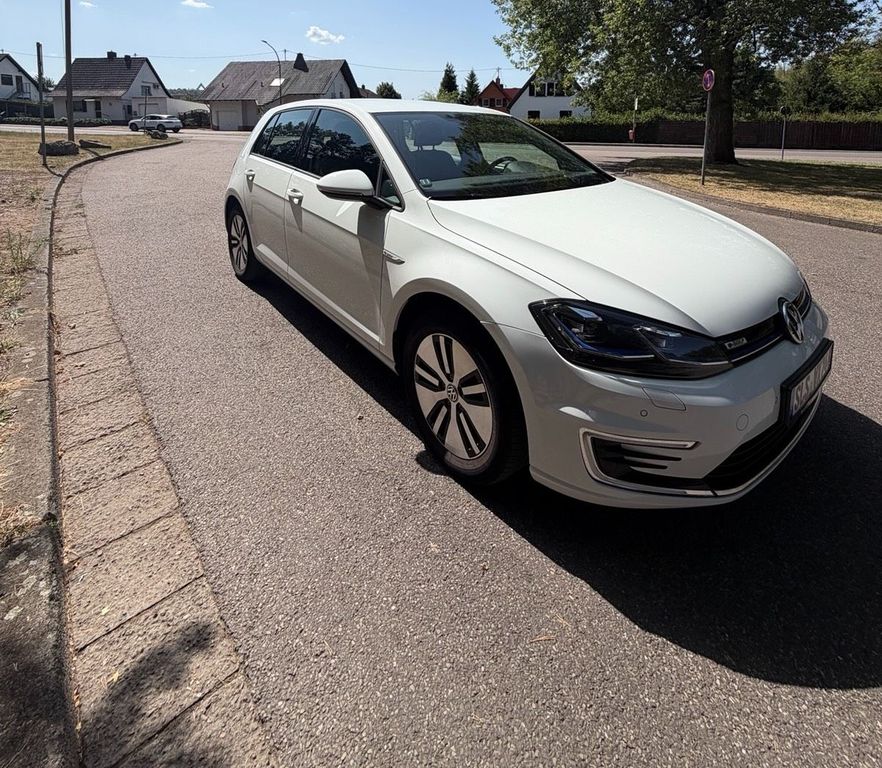 Image of Volkswagen Golf